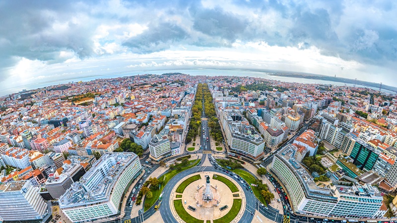 Lisbon's Luxury Real Estate Market Soars with 2.4% Growth in First Half of 2025